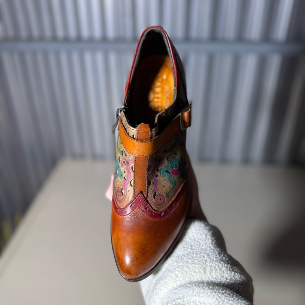 L'Artiste Spring Step 8.5 / 39 Leather Heels, New Without Box, Boho, French - Picture 9 of 11